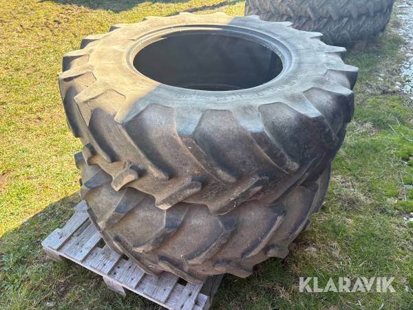 Traktordäck Michelin 13.6R24 2st