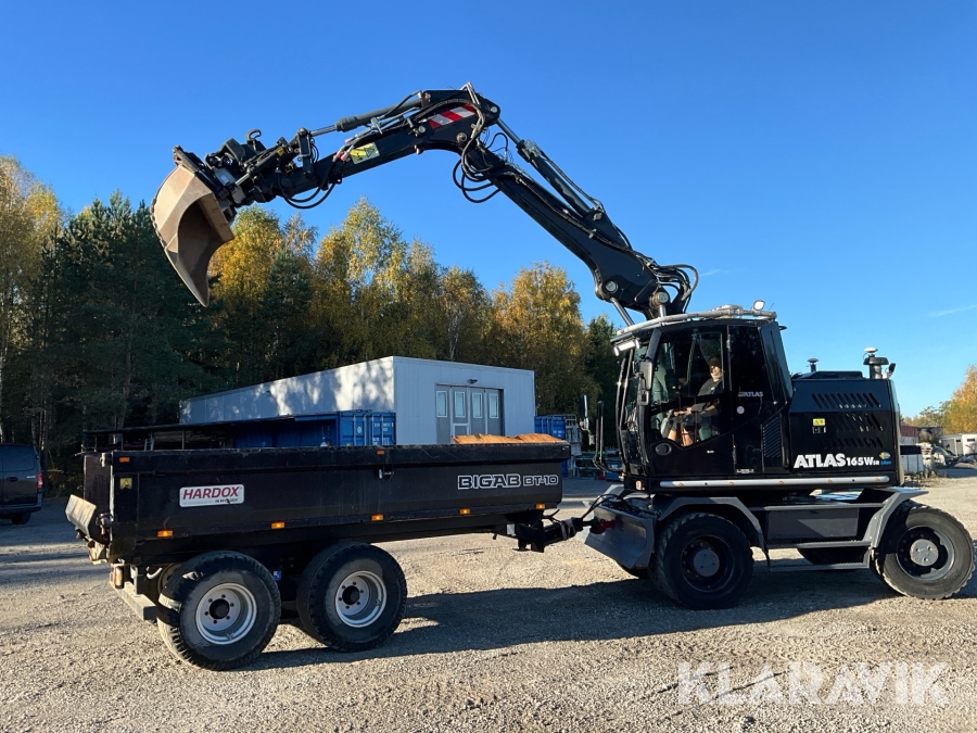 Grävmaskin Atlas 165W SR Blue med kärra och 10st redskap