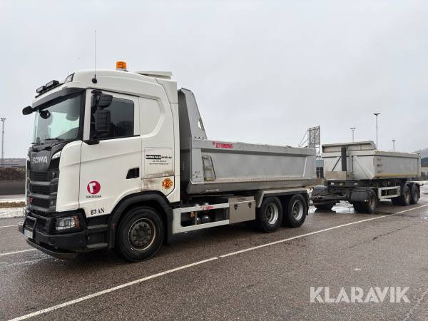 Lastbilsekipage Scania 590 S & Tippsläp Istrailer PS160