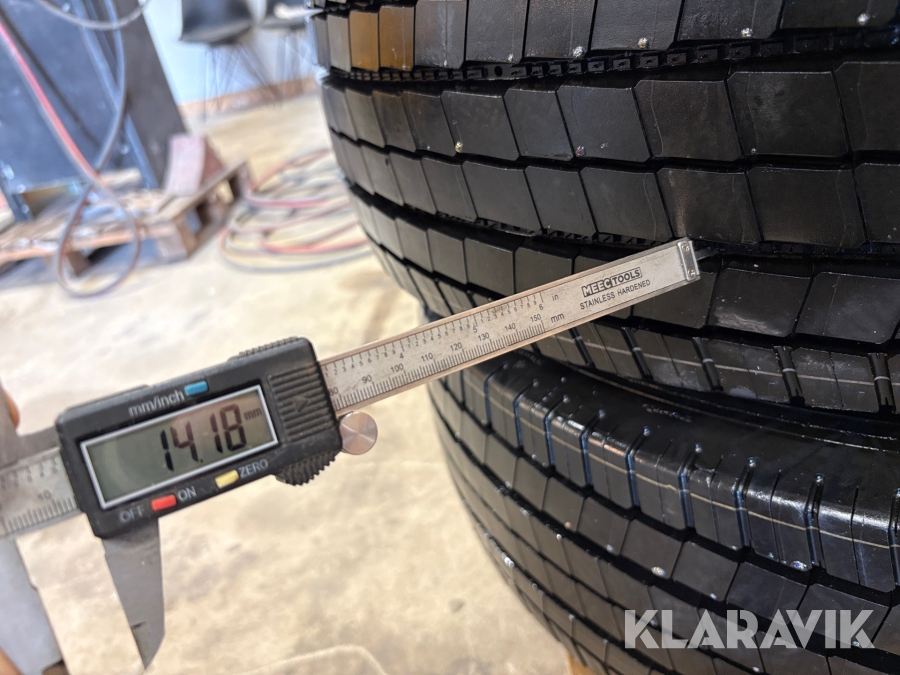 Däck med fälg Michelin XZE1